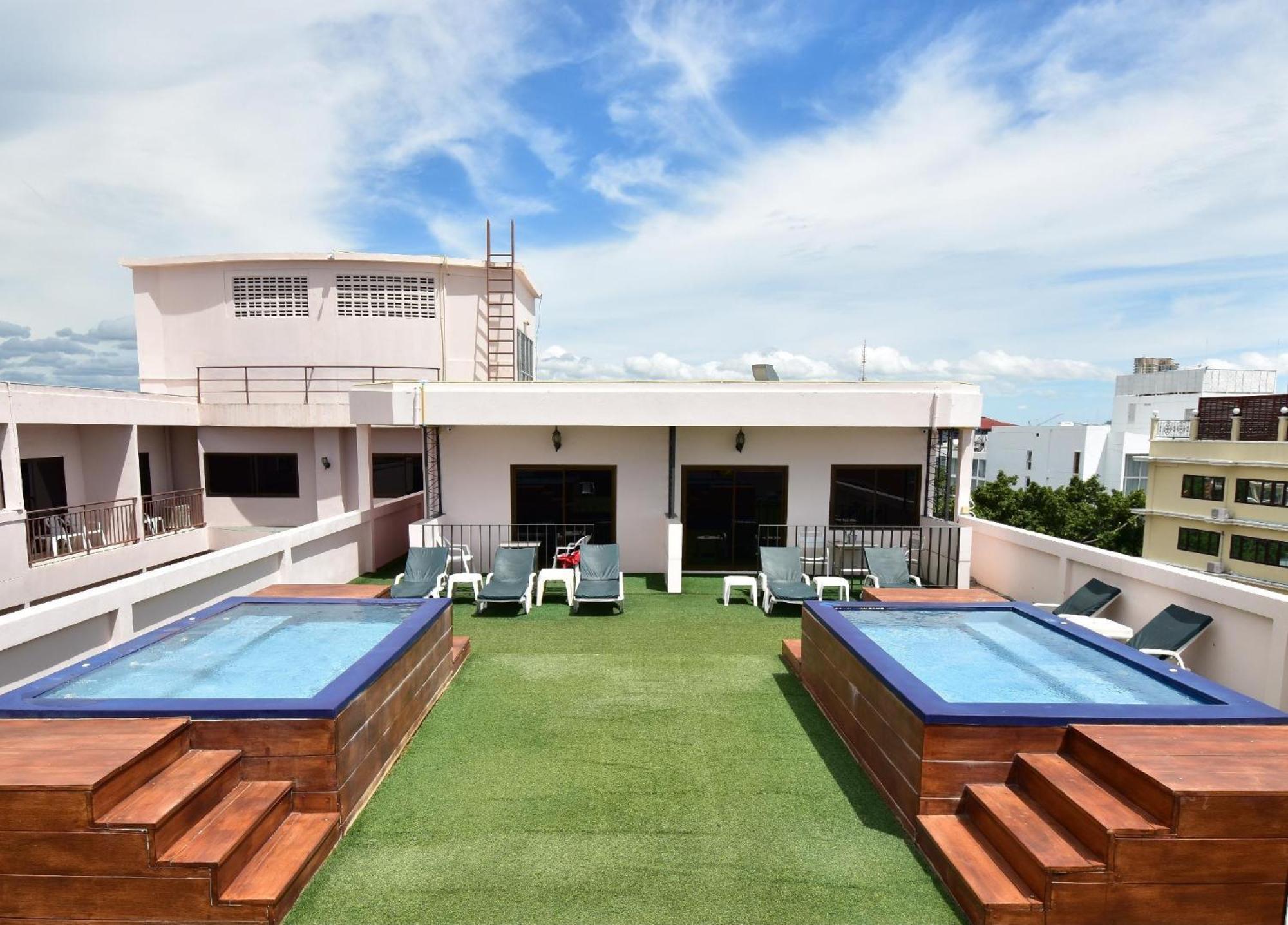 Dynasty Inn Pattaya Zewnętrze zdjęcie