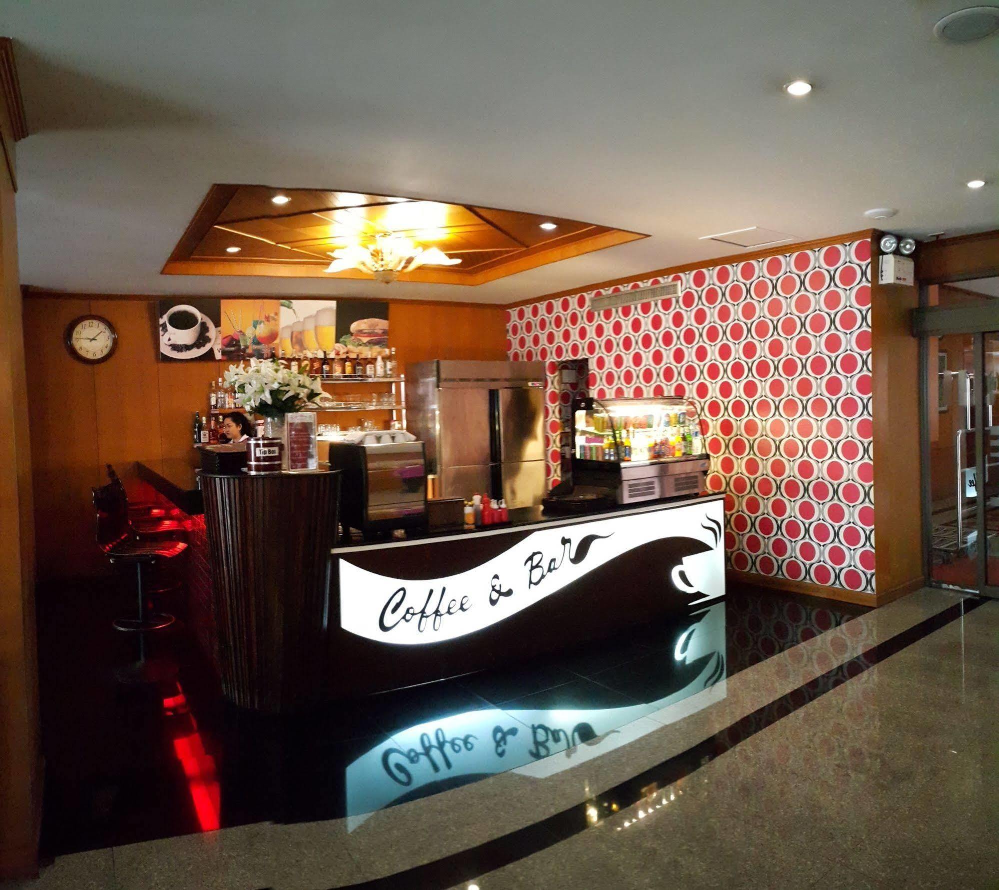Dynasty Inn Pattaya Zewnętrze zdjęcie