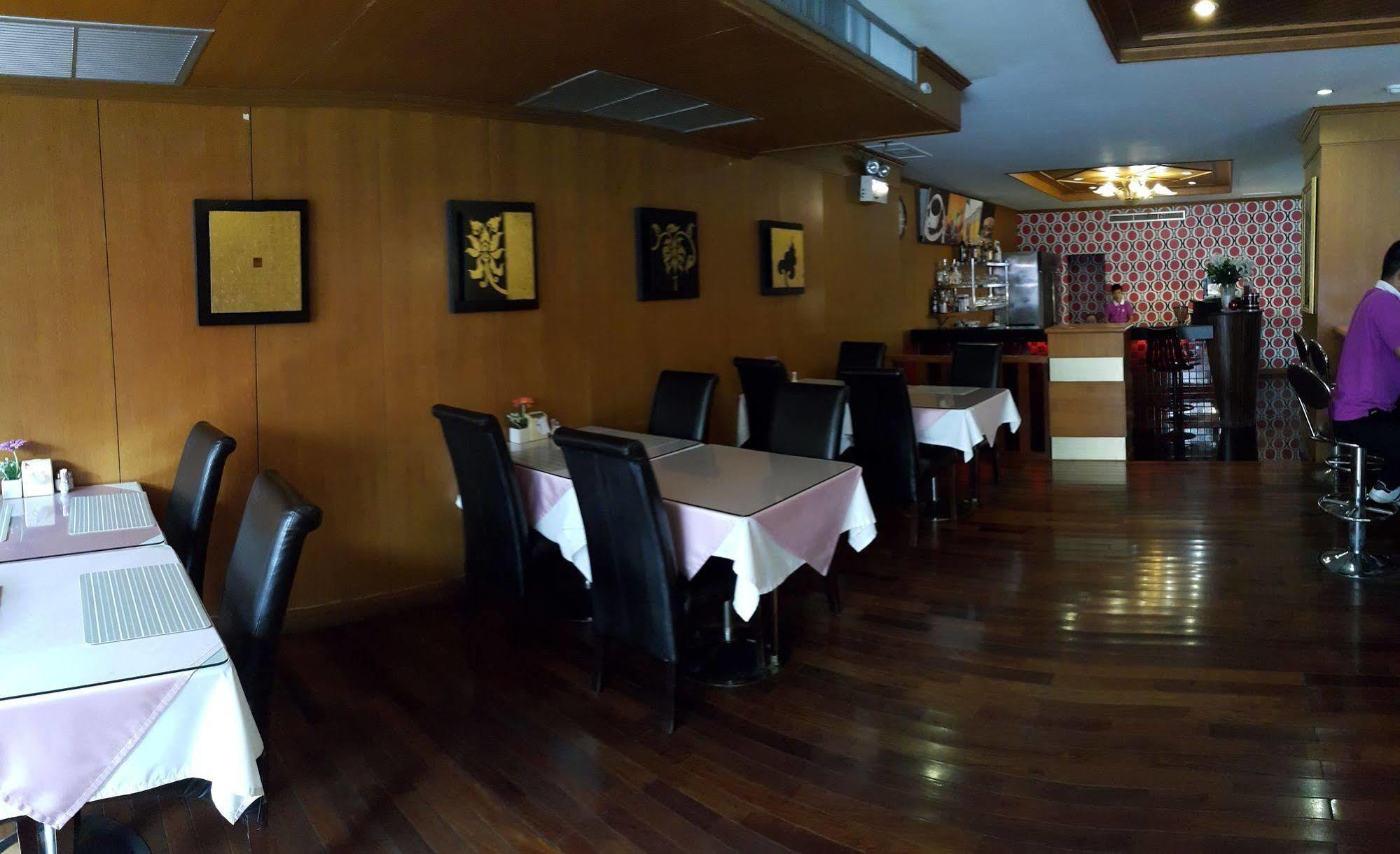 Dynasty Inn Pattaya Zewnętrze zdjęcie
