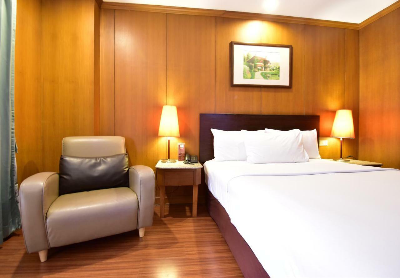 Dynasty Inn Pattaya Zewnętrze zdjęcie
